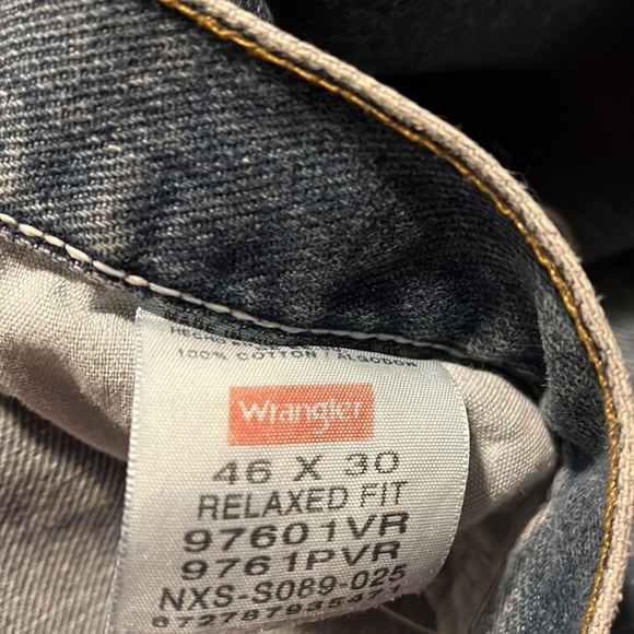 Wrangler 46x30 Jeans - Picture 5 of 7